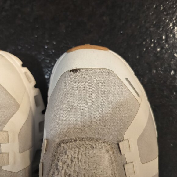 Women's On Cloud 5 Terry White Almond 99.98824 US size 8 - Picture 7 of 10